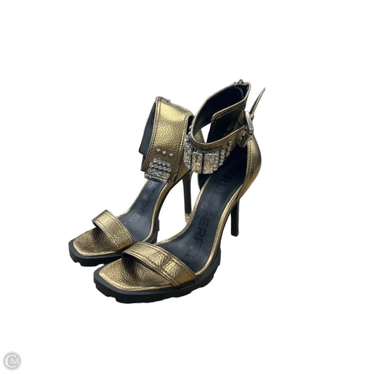 Shoes Designer By Karl Lagerfeld In Gold, Size: 8
